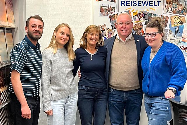 FTI &amp; MAXX Royal