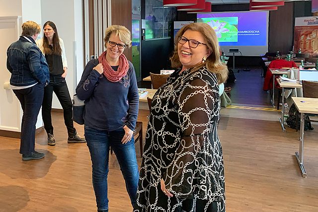 Elisabeth Kneissl-Neumayer bei der Schulung in Salzburg